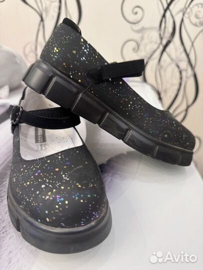 Туфли для девочки 32