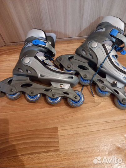 Роликовые коньки