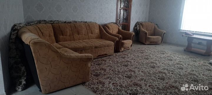 Диван и кресла