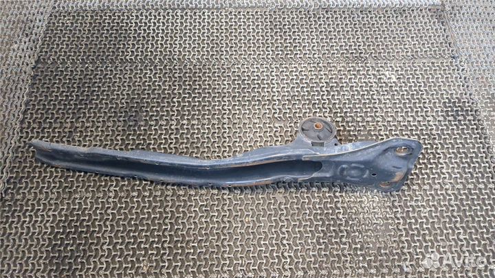 Балка подвески передняя Mitsubishi Grandis, 2004
