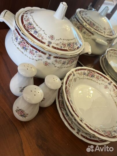 Сервиз столовый