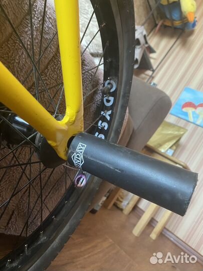 Трюковой велосипед BMX