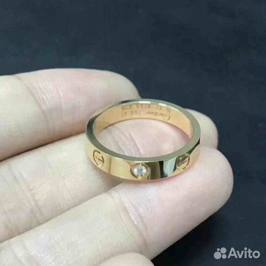 Кольцо Cartier Love, желтое золото с 1 бриллиантом 0,02ct