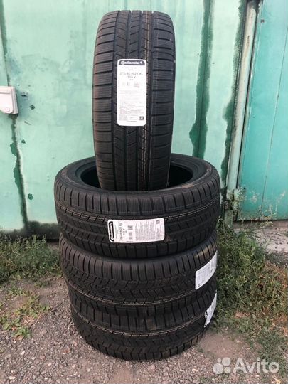 Continental ContiCrossContact Winter 275/45 R21 110V