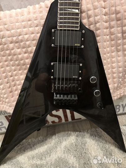 Электрогитара ESP LTD arrow-200