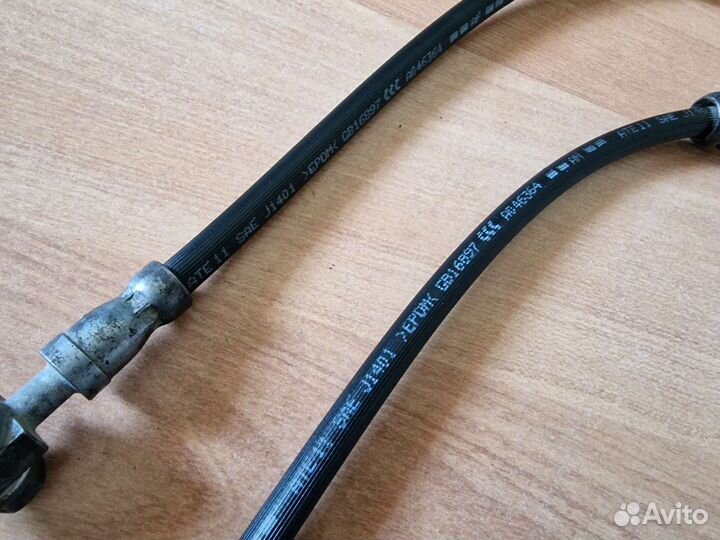 Тормозной шланг Тигуан 2