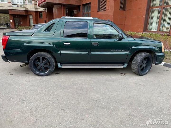 Cadillac Escalade AT, 2003, 155 000 км