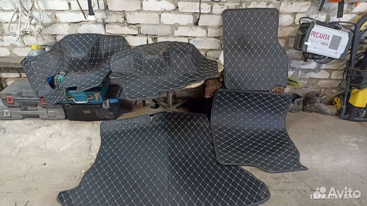 Автомобильные 3d коврики из экокожи