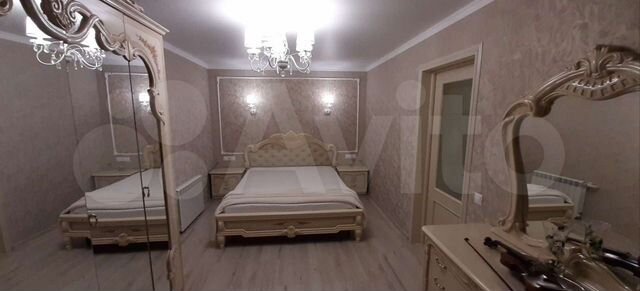 4-к. квартира, 90 м², 3/5 эт.