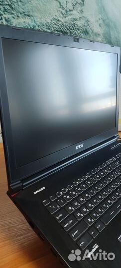 MSI GE72 mVR 7RG Apache Pro / 17