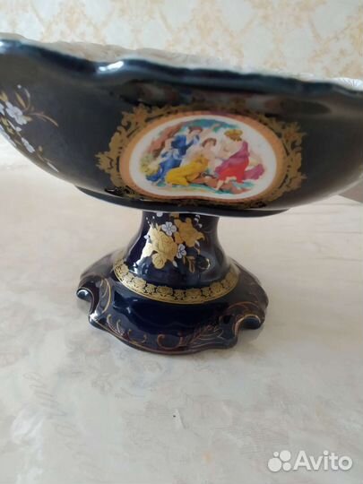 Фруктовница на ножке