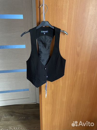 Жилет школьный