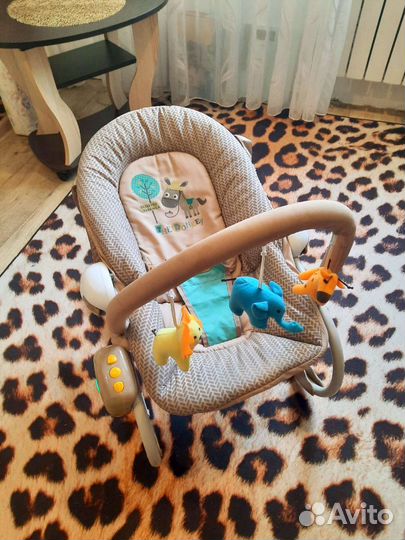 Шезлонг детский babyton