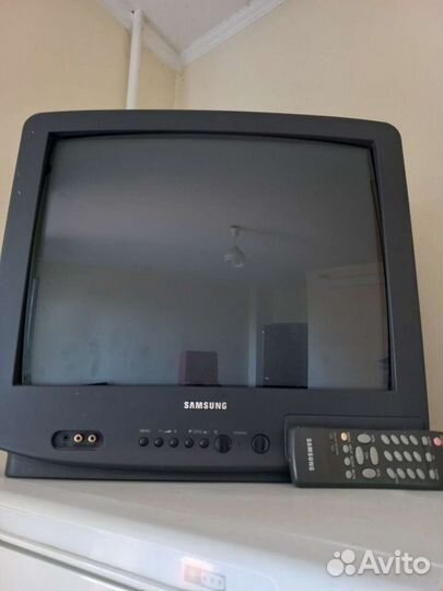 Телевизор samsung