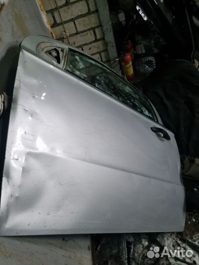 Передняя левая дверь Chevrolet Aveo T250