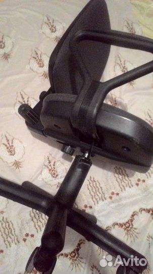 Компьютерное кресло