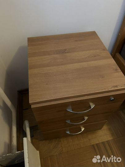 Тумба выкатная бу 2шт