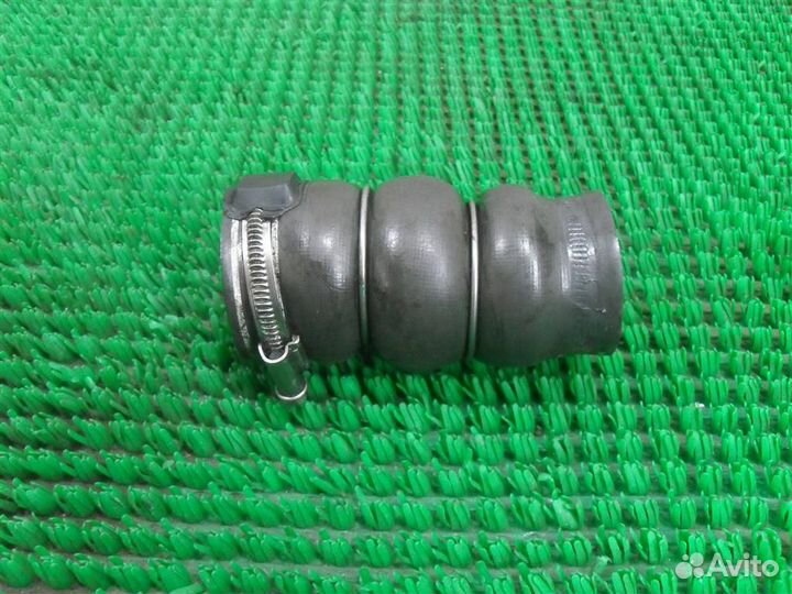 Патрубок интеркулера Citroen Berlingo B9 2011