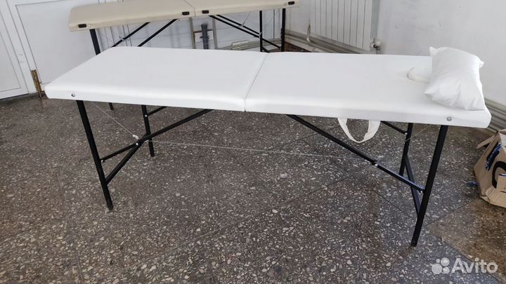 Массажный стол