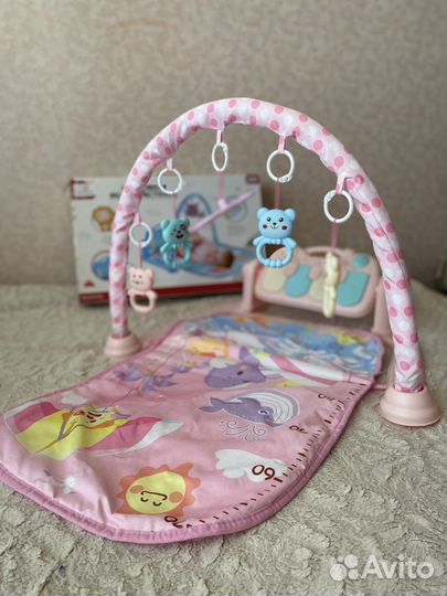 Детский игровой коврик с пианино