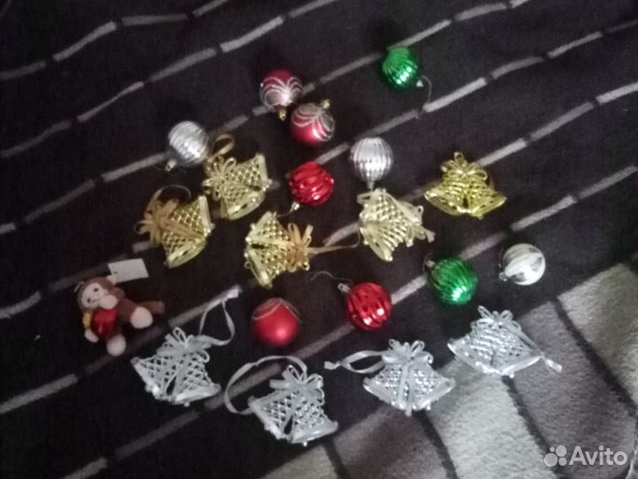 Елочные игрушки