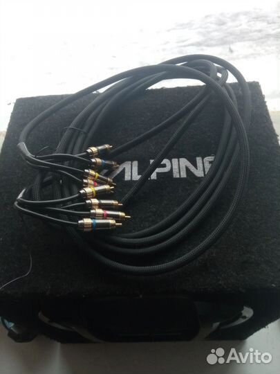 Сабвуфер для машины