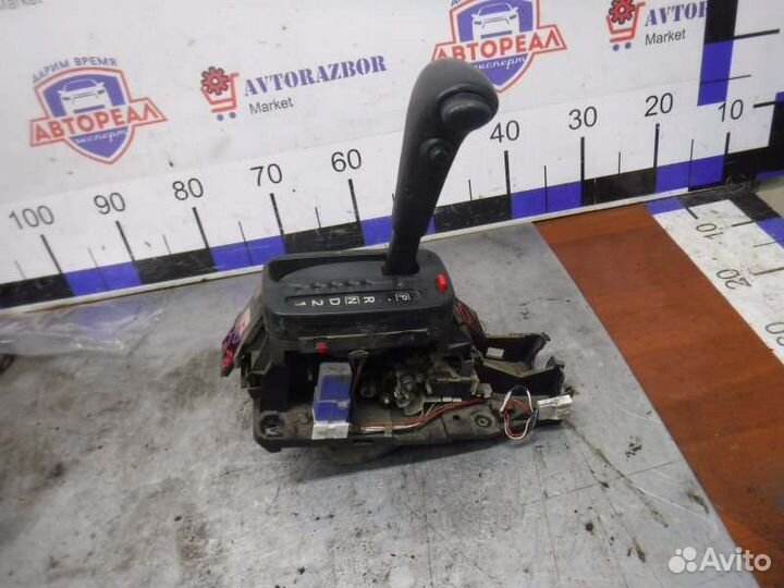 Селектор АКПП Nissan Ad QG15 2000