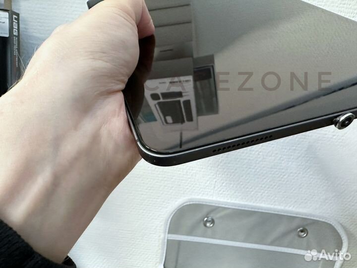 Премиум стекло на iPad