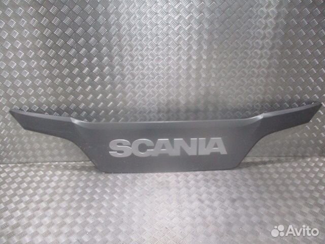 Панель решетки радиатора Scania 2502345