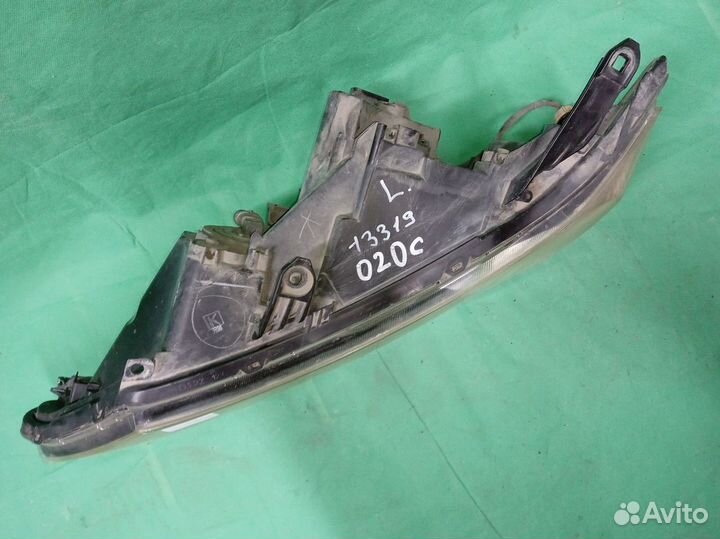 Mitsubishi Outlander (CW0W) II фара левая