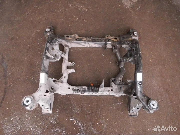 Балка передняя/подрамник Mercedes-Benz M-Class