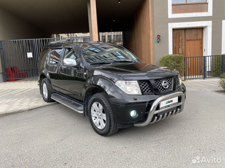 Nissan Pathfinder 2.5 AT, 2005, 300 000 км