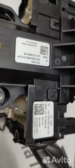 Блок подрулевых переключателей Volkswagen Passat