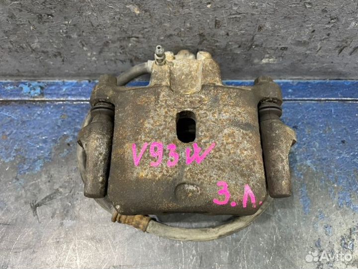 Суппорт задний левый Mitsubishi Pajero 3 V70