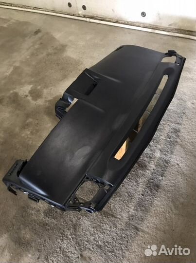 Консоль панели на Toyota Wish 2010 год