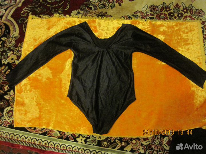 Костюм для гимнастики или хореографии на дев 3-4 г