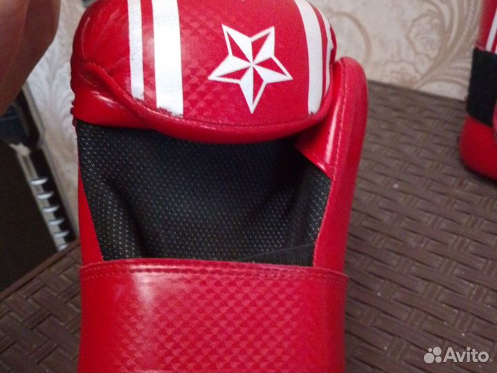 Боксерские перчатки Детские
