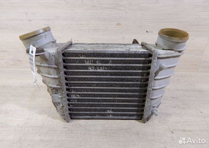 Интеркулер Audi tt8n