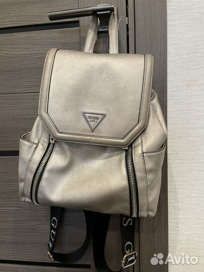 Рюкзак Guess