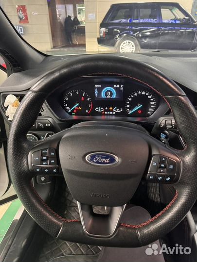 Ford Focus 1.5 AT, 2020, 60 000 км