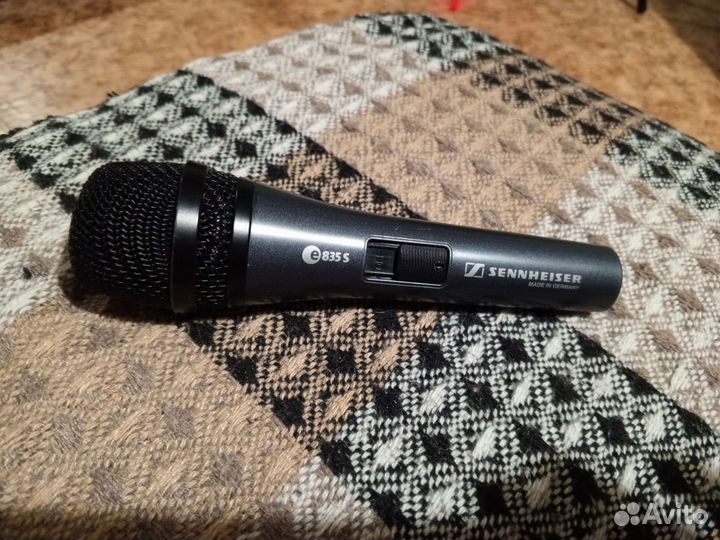 Sennheiser e835s динамический микрофон