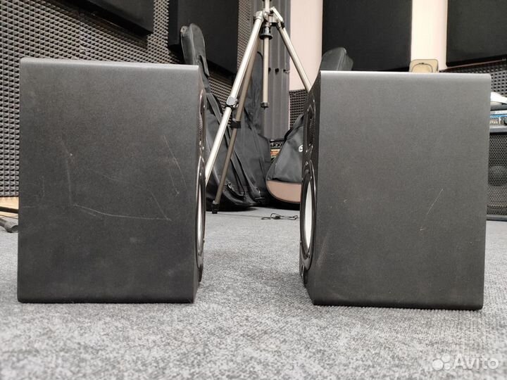 Студийные мониторы yamaha HS5