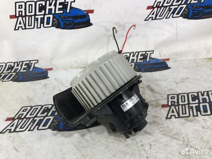 Моторчик отопителя Opel Astra H 93191900