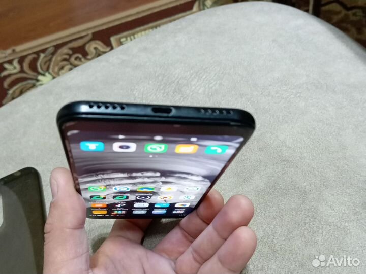 Xiaomi Redmi 5 Plus, 3/32 ГБ