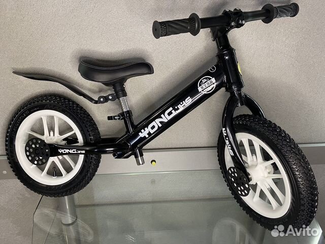 Велосипед беговел