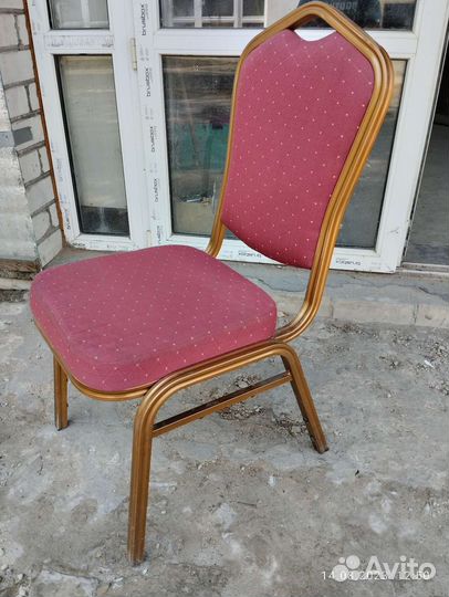 Стул мягкий