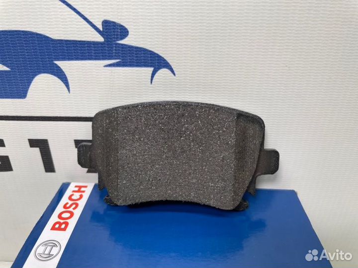 Тормозные колодки заднее Audi A6 C6