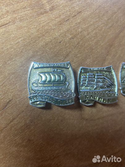 Значки серия Парусники