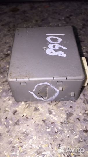 Блок электронный Land Cruiser (150) -Prado 2009