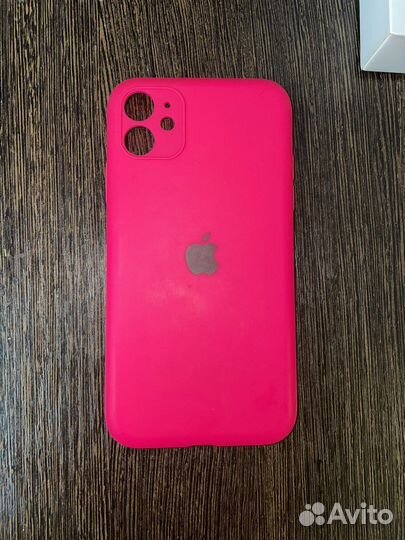 Чехол на iPhone 11